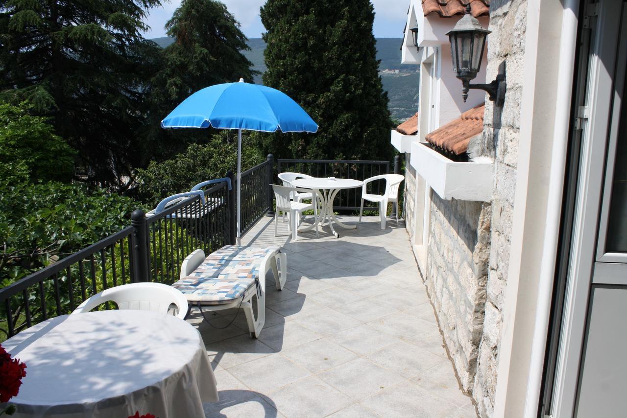 Guest House Saga Herceg Novi Buitenkant foto