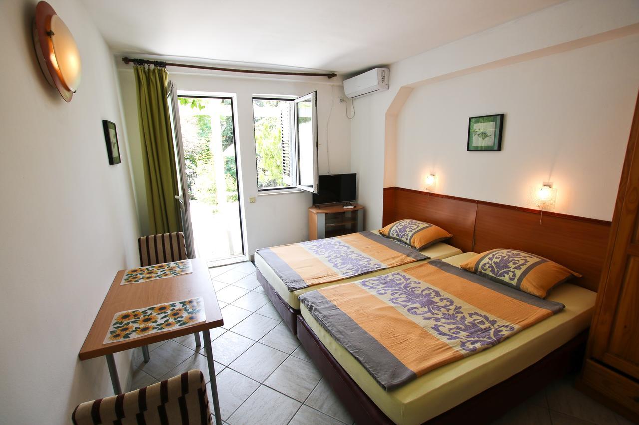 Guest House Saga Herceg Novi Buitenkant foto