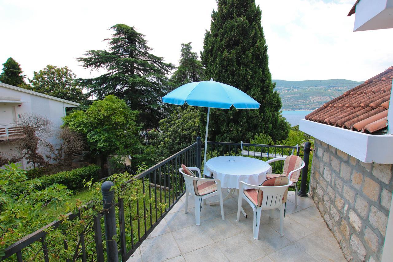 Guest House Saga Herceg Novi Buitenkant foto